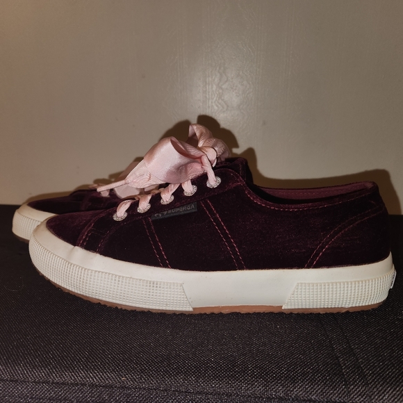 Superga - Picture 3 of 3